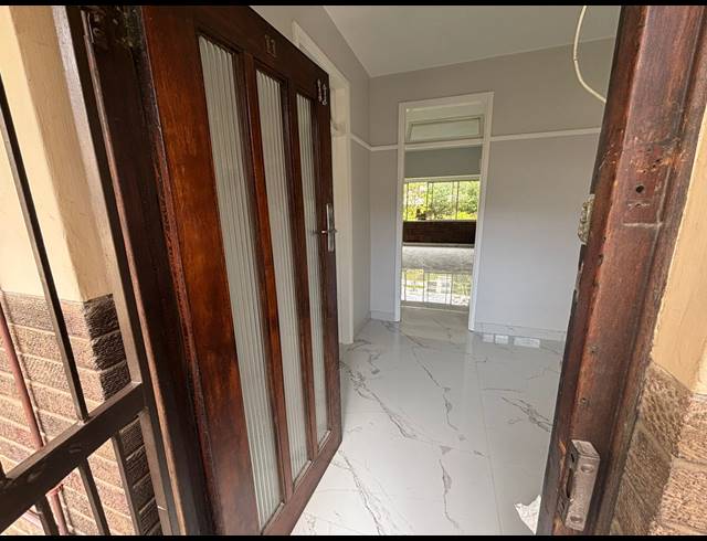 2 BEDROOM FLAT RENTED IN MUSGRAVE